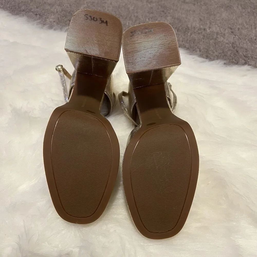 Chelsea‎ & Violet Women’s Pumps 9M Chunky Heels Gold Y2K